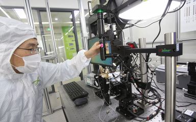 从光子芯片到类脑芯片 中国“芯”助跑人工智能